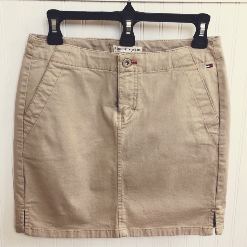 Tommy Hilfiger Beige Mini Skirt